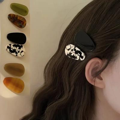 Niedliche Haarspange in Kontrastfarbe Damen Oval Acetat Pony-Clip Entenschnabel-Clip Mädchen Haarspange Temperamentvoller Kopfschmuck Haaraccessoires
