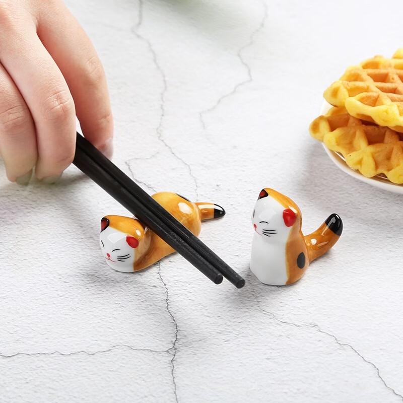 Aishangla Ceramic Kitten Chopstick Rest