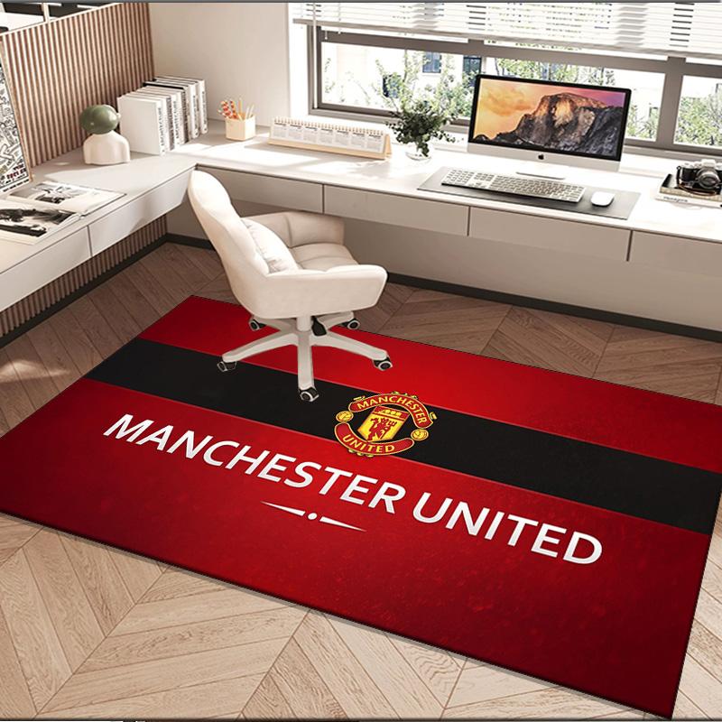 1PC rug Football Manchester Crest Carpet, Chair Rug,Area Rug for Office Bedroom living rooms bedroom, Doormat decor Christmas fan gifts