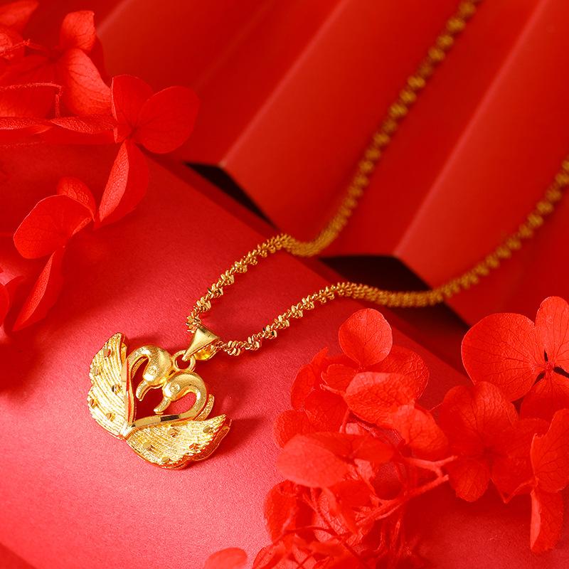 Meier Necklace: european and american chic embossed copper necklace, creative minimalist gold necklace