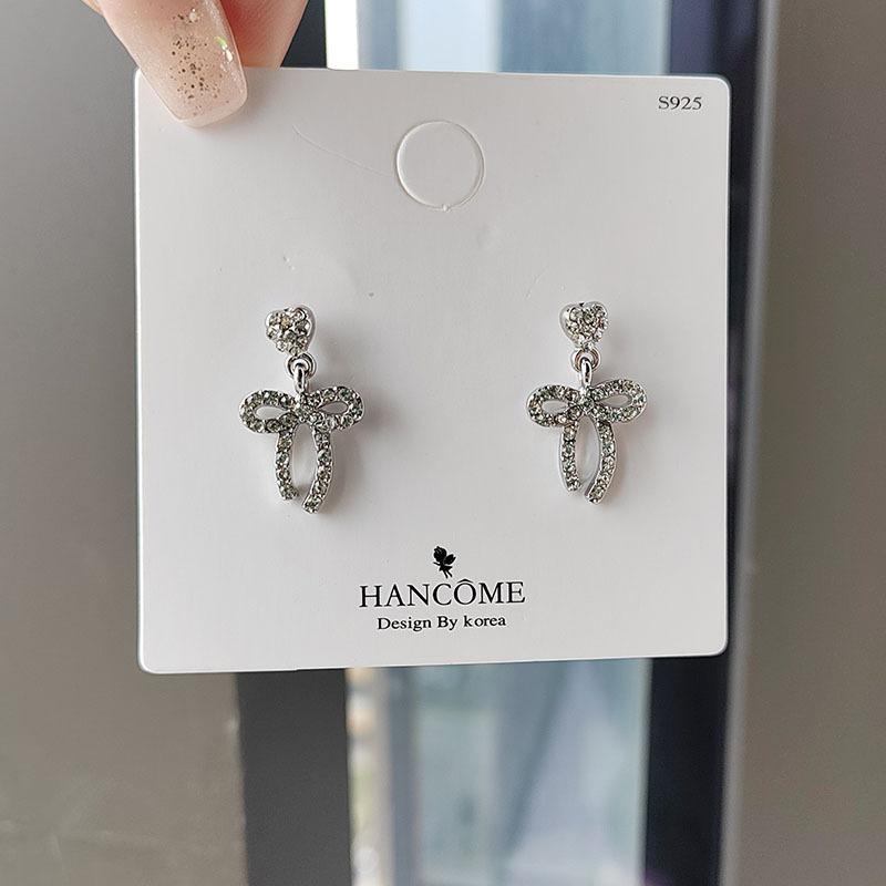 Spring Flash Diamond Bow Earrings Women'S Niche Design High-End Love Stud Earrings Ear Jewelry