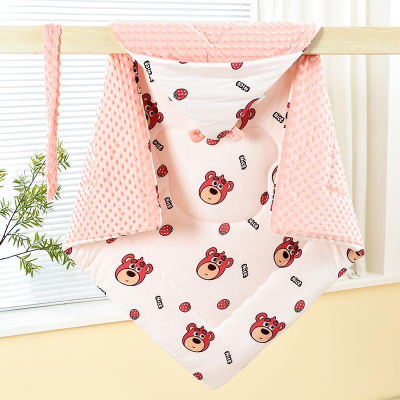 Brangdy Newborn Four Seasons Milk Silk Quilt - Strawberry Bear