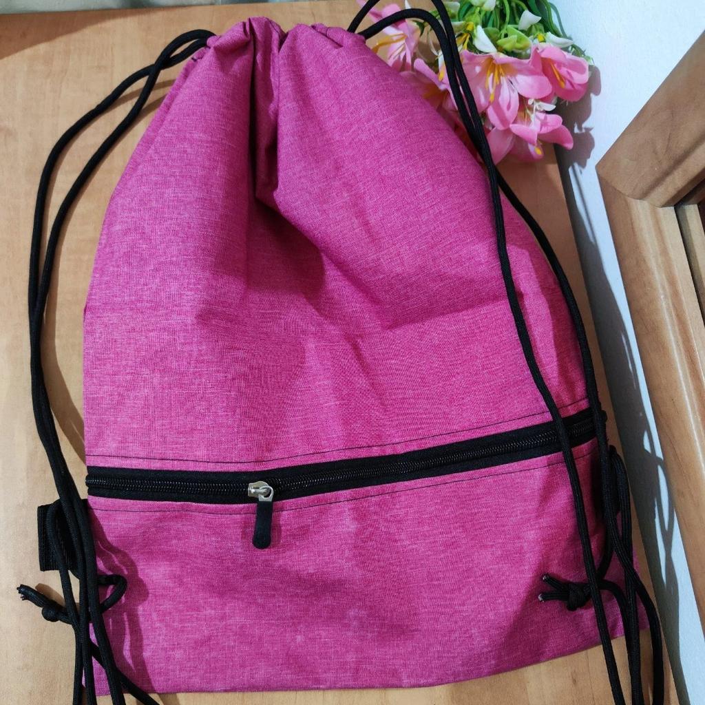 Foldable Backpack, Stylish and Casual Student Schoolbag – Lightweight and Portable Design, Allowing You To Travel Freely Anytime, Anywhere.