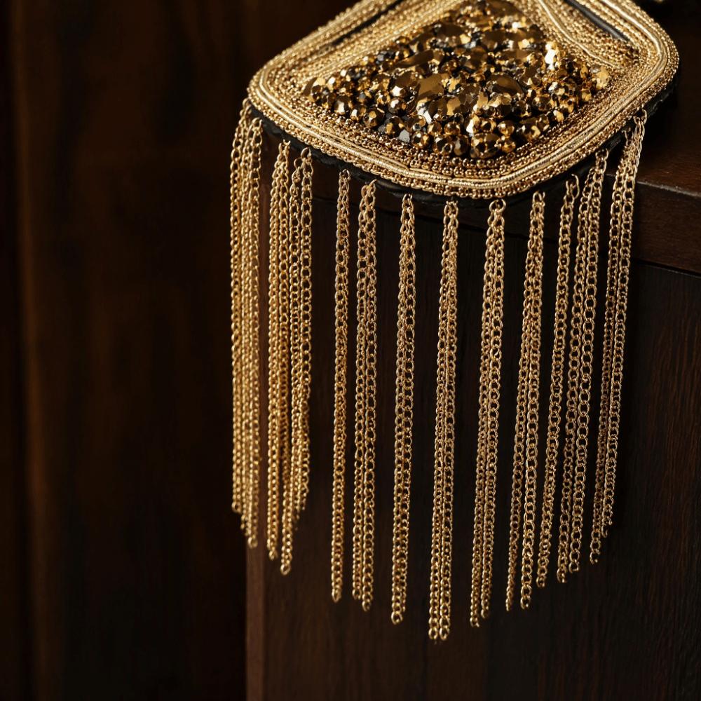 Beaded Decoration Shoulder Brooch Pin Metal Punk Style Shoulder Badge Clothing Accessories