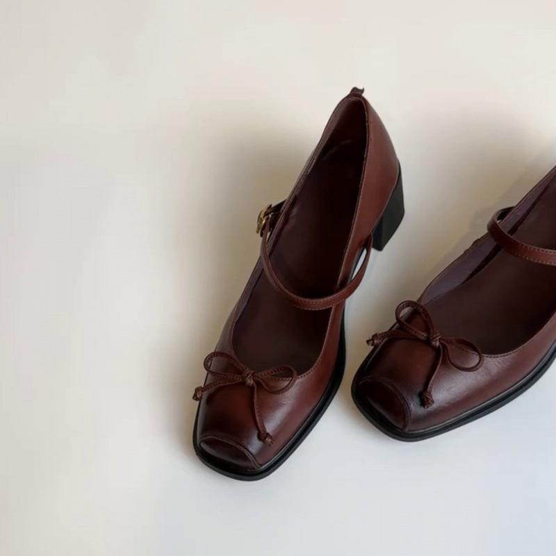 French retro style square head light mouth word with bow thick heel single shoes commuter versatile high heels new