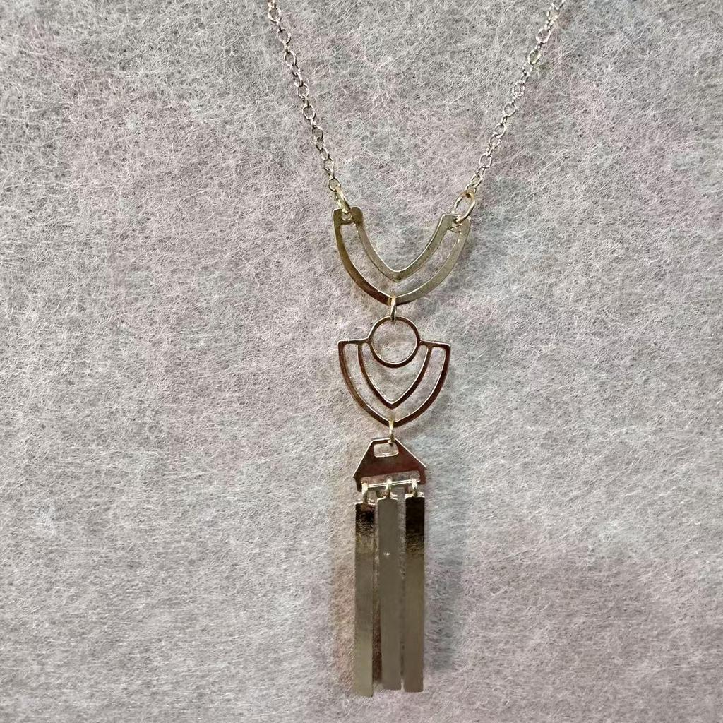 Elegant Cross-Border Sweater Chain: Luxury Women's Long Necklace - Versatile, Chic Autumn/Winter Accessory