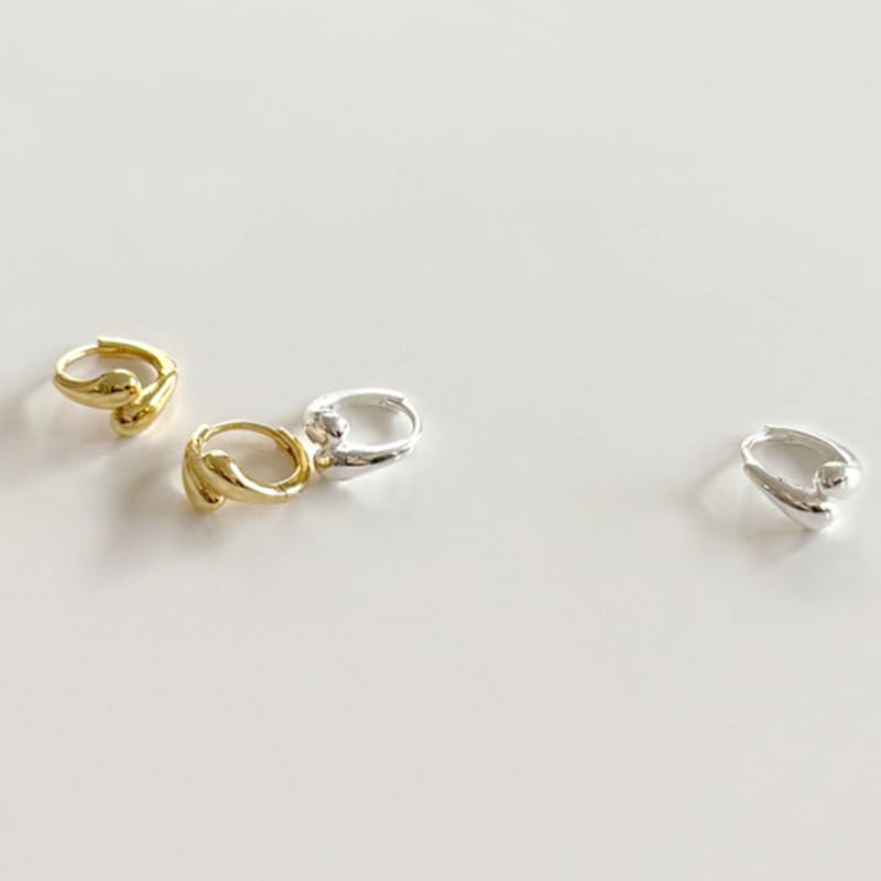 

mi0 Mini Wing Earring silver