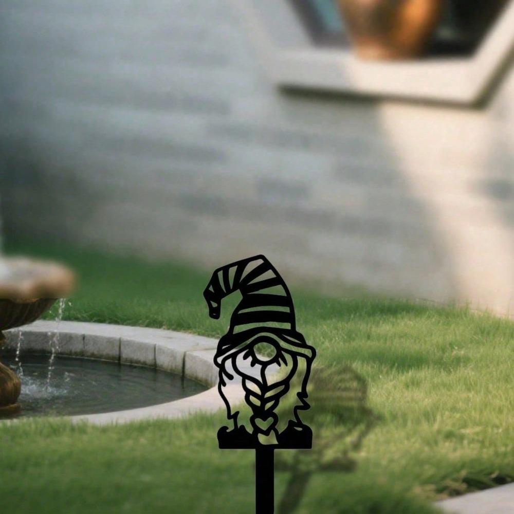 Creative Metal Garden Elf Statue with Stake, Outdoor Gnome Ornament for Lawn Patio Yard Decor, Whimsical Art Sculpture, Holiday Christmas Gift