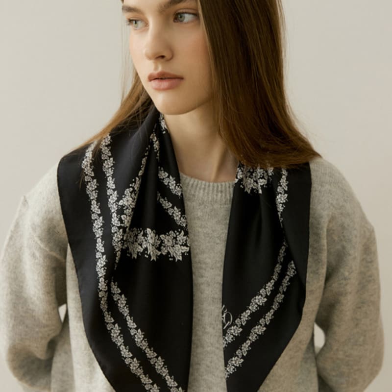 BB’DE SOLI’DE Gisele Silk Scarf (3 Colors)