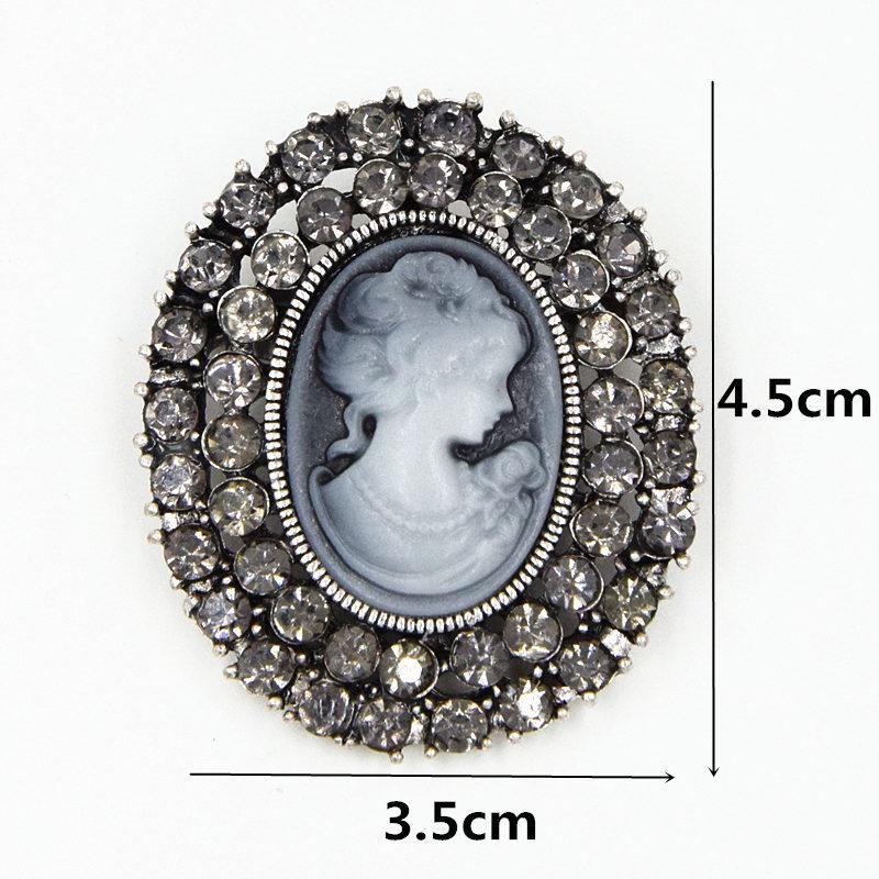Stylish Retro Women's Brooch and Corsage - Hot Selling Fashion Accessory