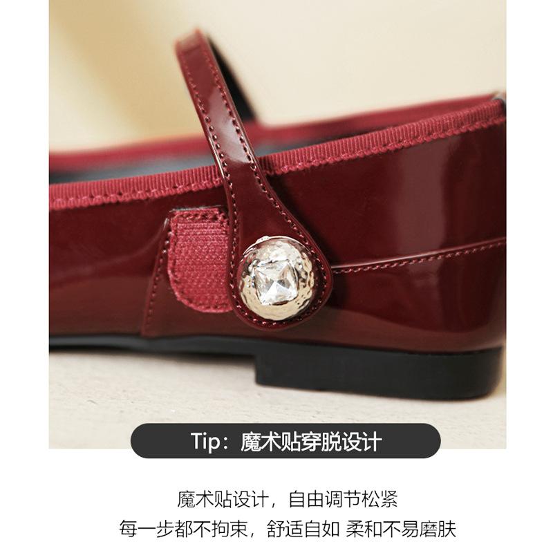 Fashion Japanned Leather Bowtie Flat Shoes Woman Round Toe Rhinestone Buckle Mary Janes Ballet Flats Women Soft Bottom Bow Moccasins