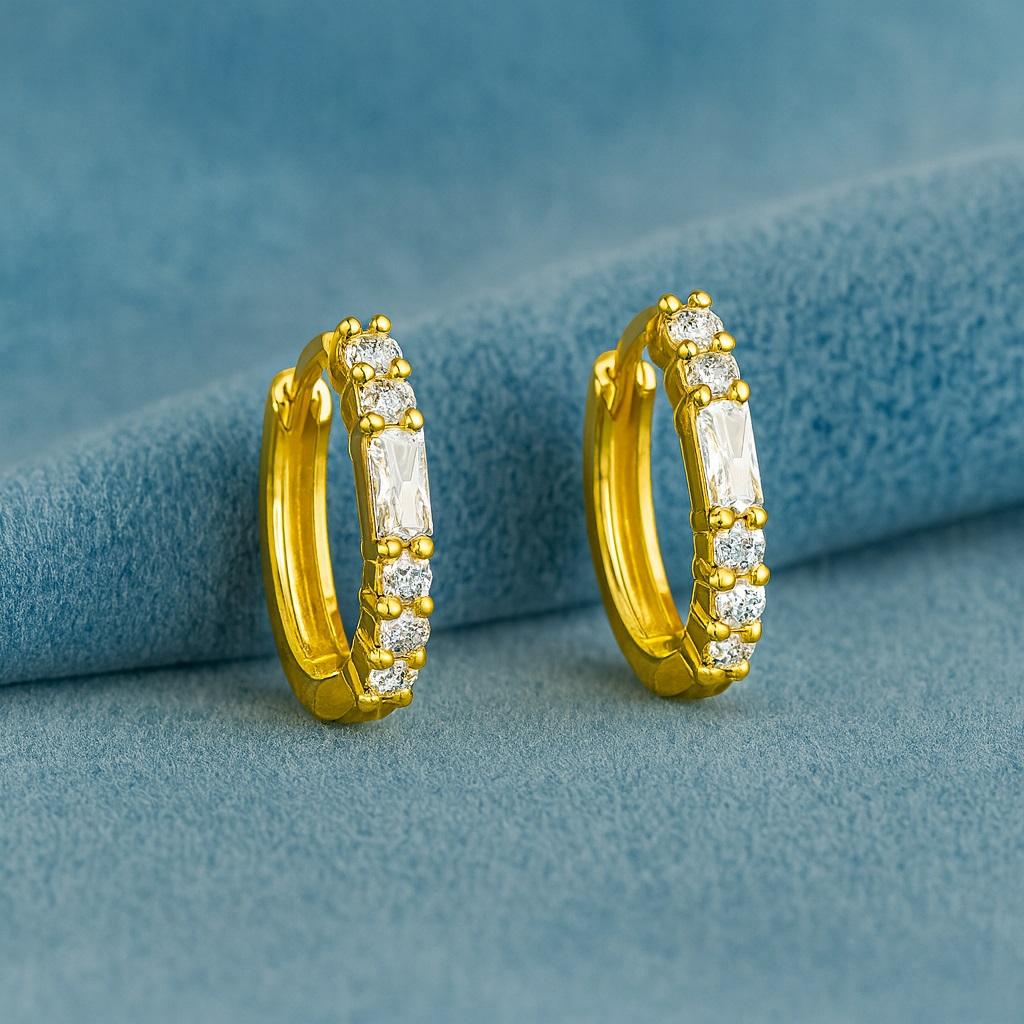 Baguette und runder Stein Huggie Creolen - Sterlingsilber gelbvergoldet