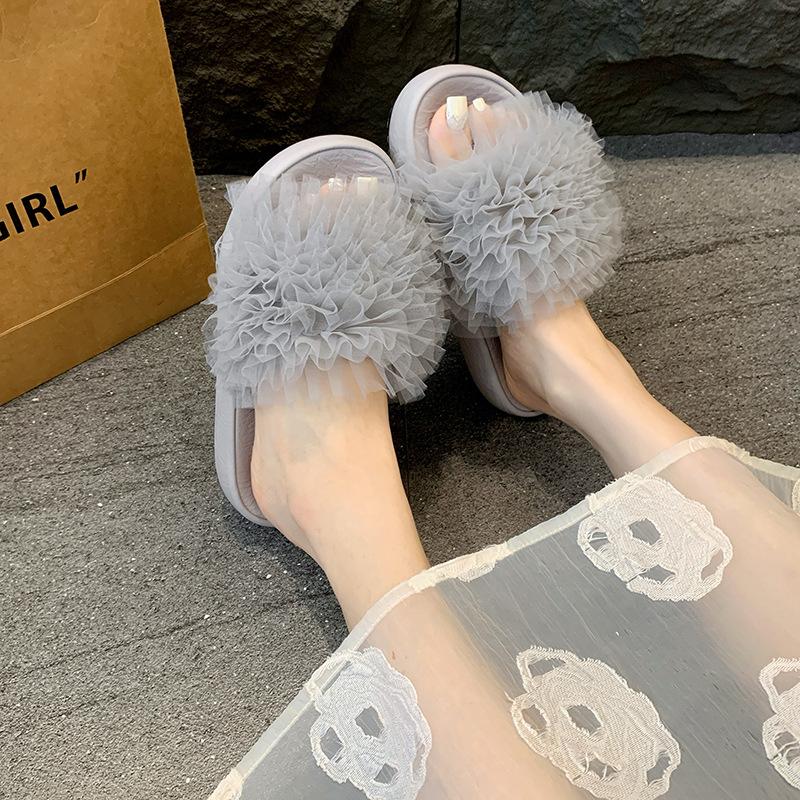 Mesh svalkande bricka älva 2025 sommar ny strass tjock sula liten doftande stil mode tid med internetkändis en ord sandaler