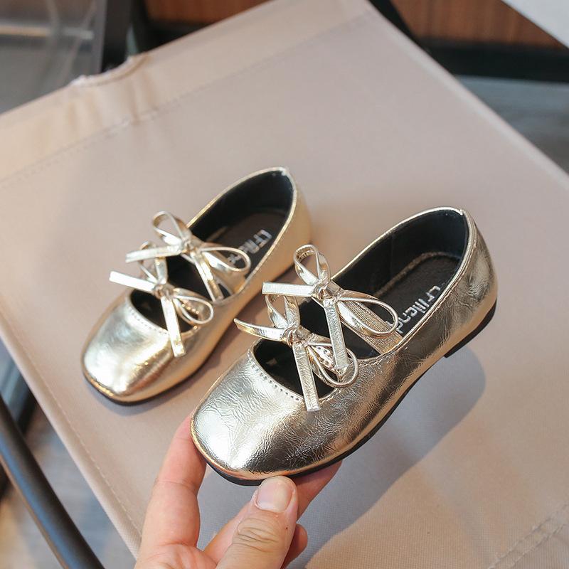 Cute Girl Dance Shoes with Anti-Slip Soft Soles - New Style