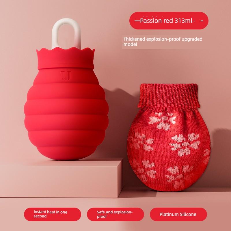 Japanese-Style Hot Compress Special Hot Water Bag for Filling with Water, Suitable for Neck Heating, Small Size for Use in Bed, Also Suitable for