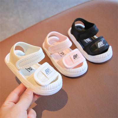 Sandalias para bebé y niño pequeño de 0 a 1 a 3 años versión coreana zapatos de bebé suela blanda zapatos de bebé cabeza de bolsa zapatos de playa