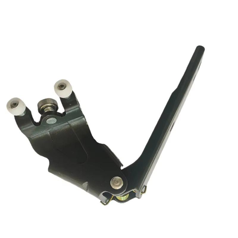 For Hyundai Starex 1998-2003 Right Sliding Door Roller Middle Centre Center Bracket 83950-4A000 For JAC Refine