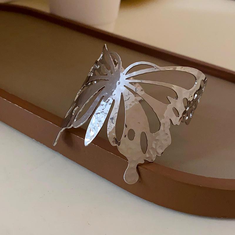 Minimalist Double-Layer Hollow Armlet: European & American Style, Exaggerated & Fashionable High-End Bracelet