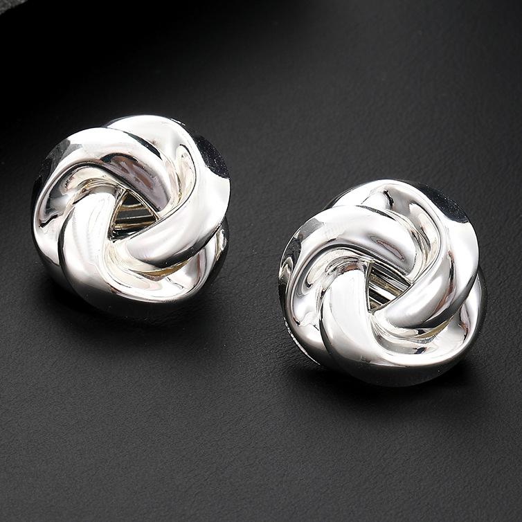 

Стильные клипсы для ушей из розового сплава, простые темпераментные серьги для женщин с золотым покрытием в виде цветка сливы