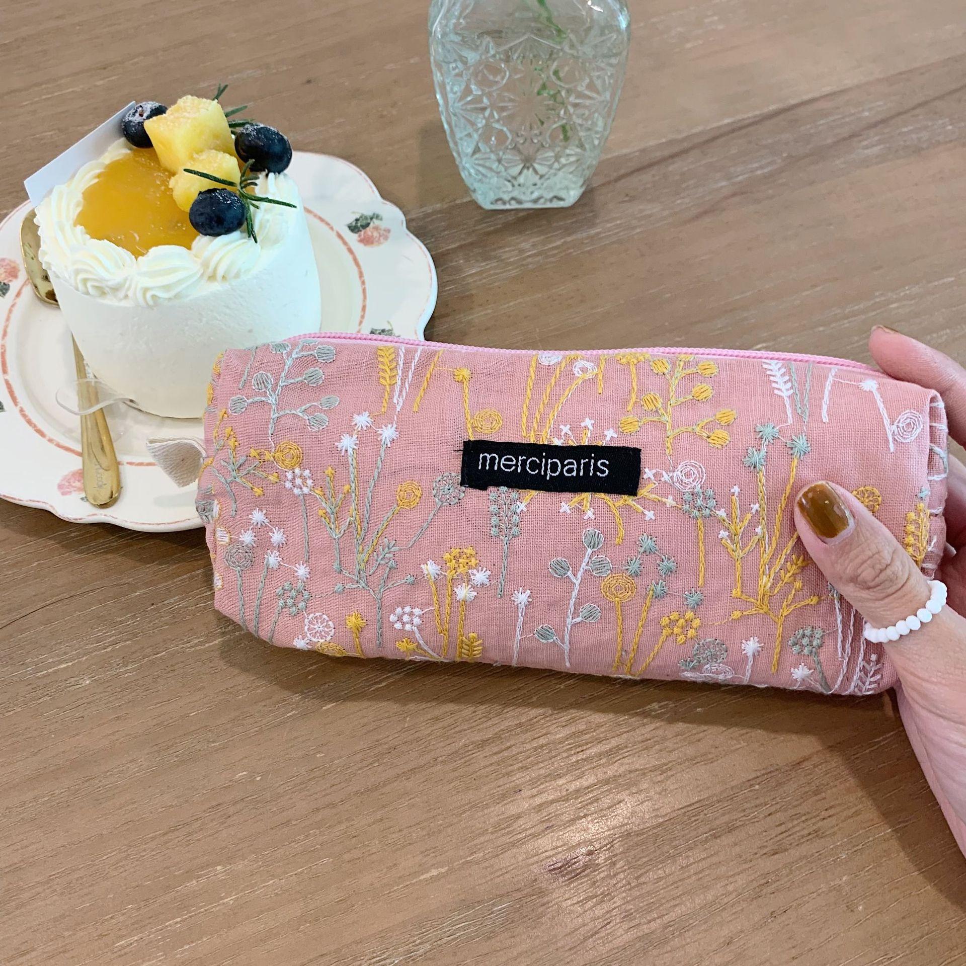 

Литературная и художественная вышивка Цыганский пенал Простой студенческий мешок для хранения канцелярских принадлежностей Косметичка Портативный розовый