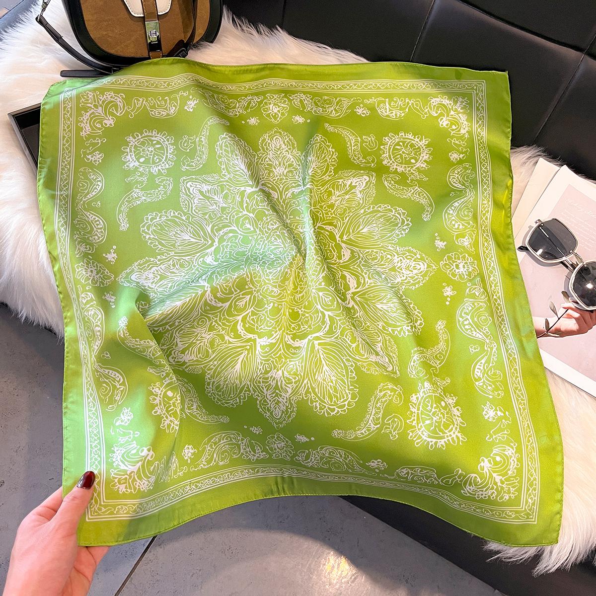 

2026 New Luxury Print Silk Square Scarfs for Women Neck Ties Kerchief Lady All Seasons Decoration Hijab Female Neckerchief Wraps світло-зелений колір