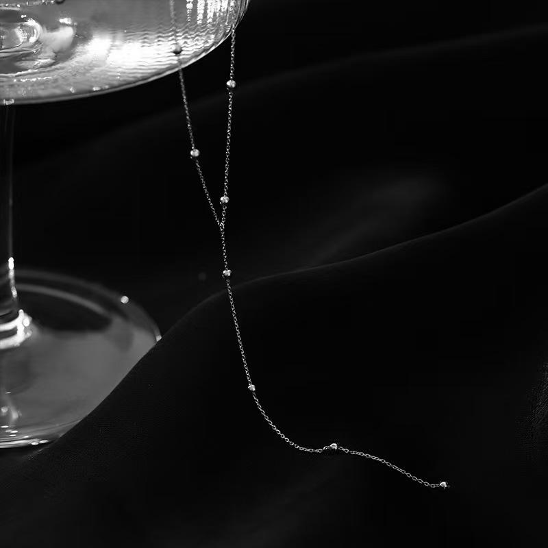 Stainless steel long fringed necklace female simple temperament niche light luxury collarbone chain accessories female