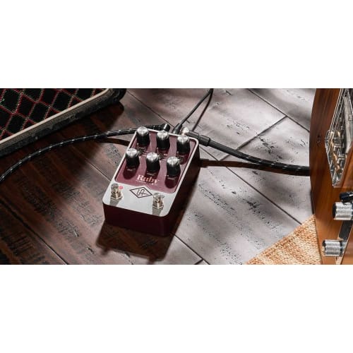 UNIVERSAL AUDIO UAFX RUBY / 63 Amplifier UAFX Series 6.5*9.2*14.1 Cm