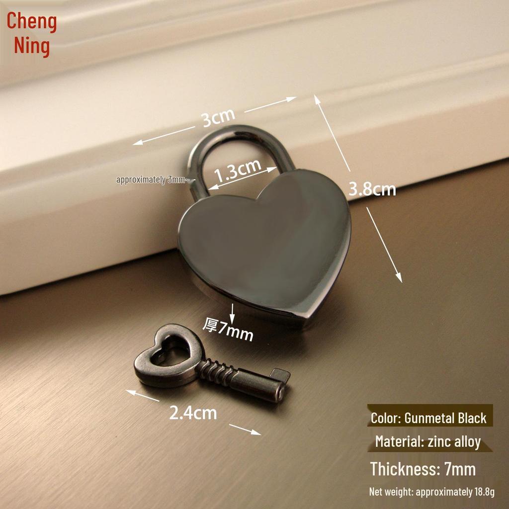 Peach Heart Padlock with Keys - Mini Dormitory Locker/Head Bag Lock