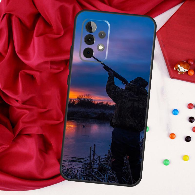 Hunter Man Fishing Dog For Samsung Galaxy A55 A53 A33 A13 A35 A15 A36 A56 A26 A16 A22 A32 A52 A54 A34 A06 A05 Case