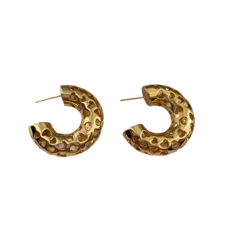 Classic Semicircular Ring Heart-Shaped Hollow Earrings Niche Design Simple Temperament Stud Earrings Light Luxury High-End Sense Unique Earrings