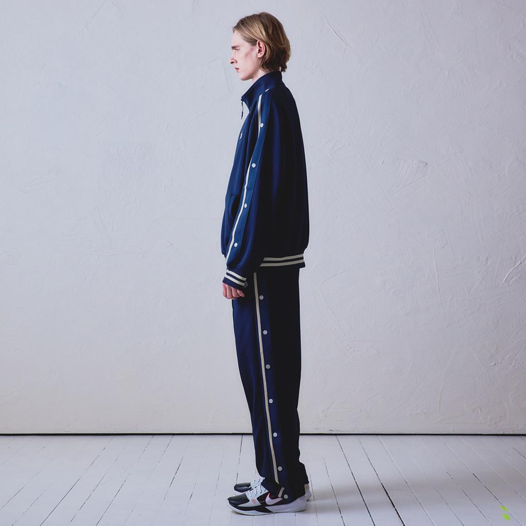 SPORTS ILLUSTRATED Basketball Side Button Track Pants (Navy)