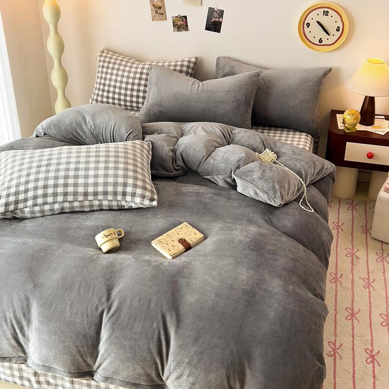 Velvet Duvet Cover Solid Color Quilt Cover Skin-friendly Bedding for Winter Comforter Cover Soft Bed Cover