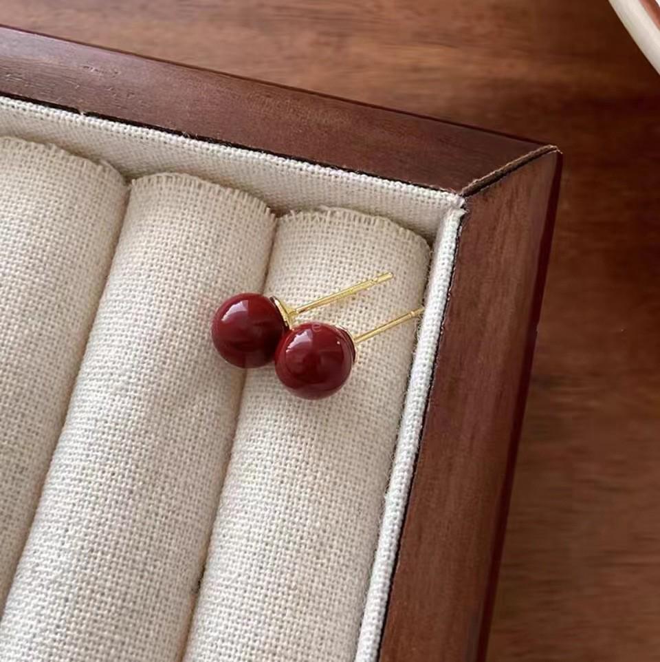 Cercei cu Perle Argintii cu Diamante - Design Elegant de Nișă pentru Femei