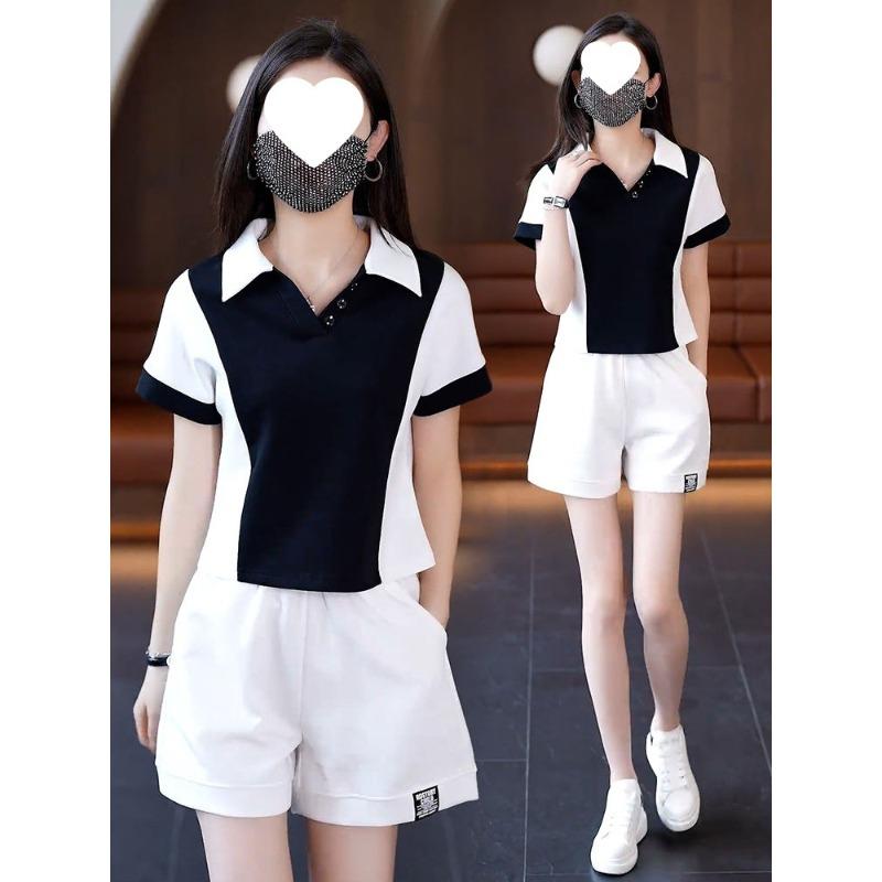 Summer Short-sleeved Shorts Sports Outfit - Stylish and Youthful, with A V-neck Top and A Slimming and Concealing Bottom Set for Women.
