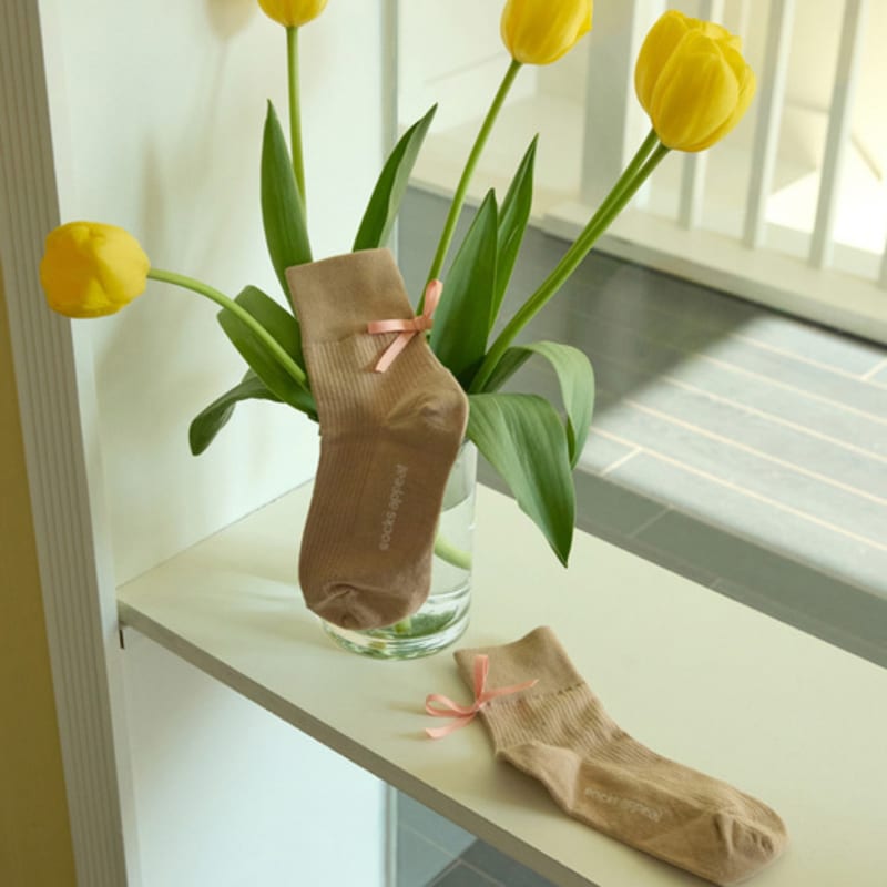 

SOCKS APPEAL RIBBON GIRL rib short beige M