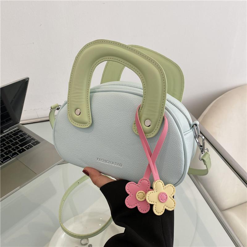 Simple Blocked Color Shoulder Bag With Flower Decoration Women Daily Use Gift