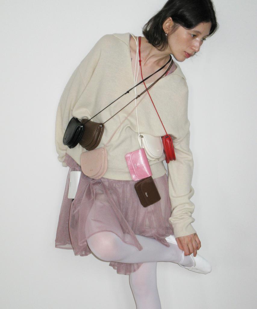 Sinoon Round Coin Bag (Deep Brown)