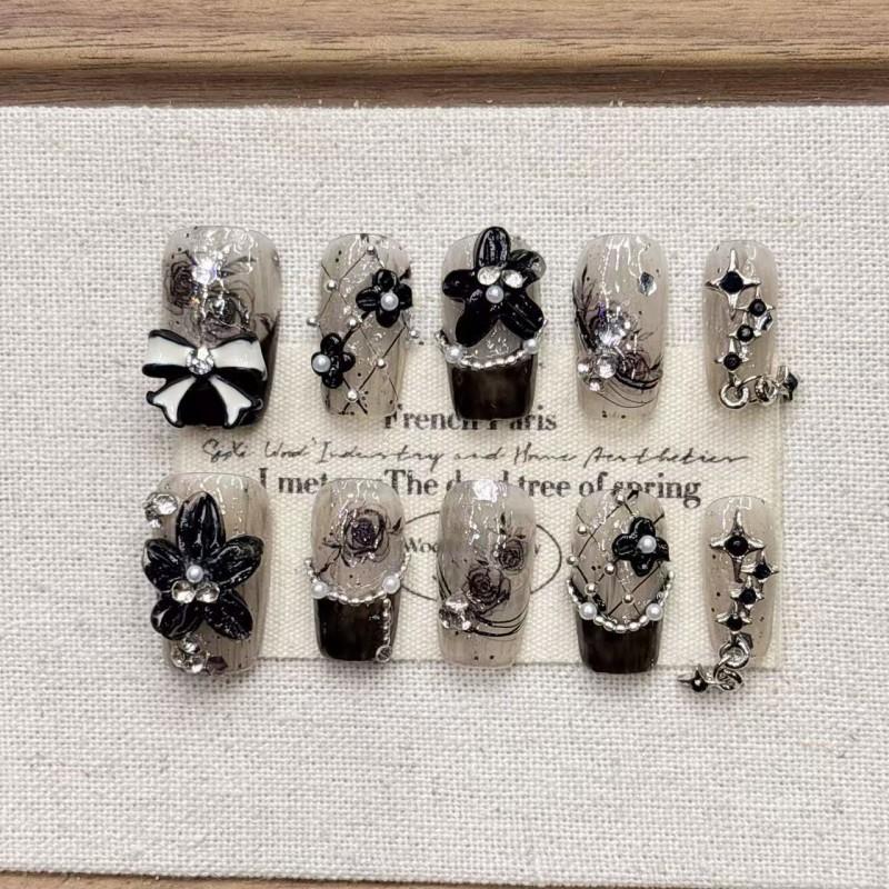 Handcrafted Short Press-On Nails With Dark Floral 3D Embossed Design Women Girls Natural-Looking False In M/S/XS