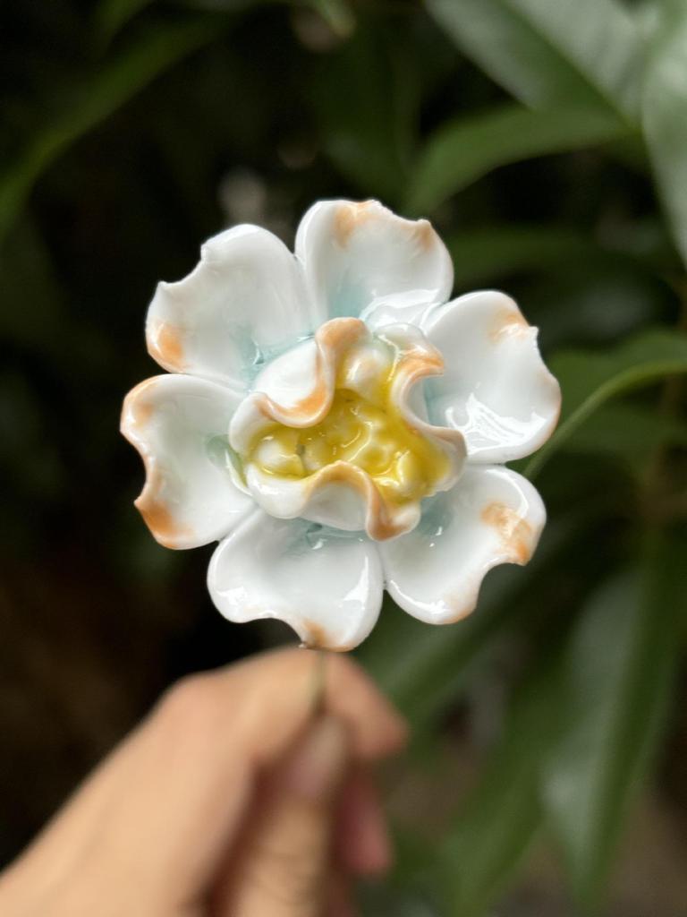 Handmade High-Temperature Ceramic Flower Bouquet Ornament