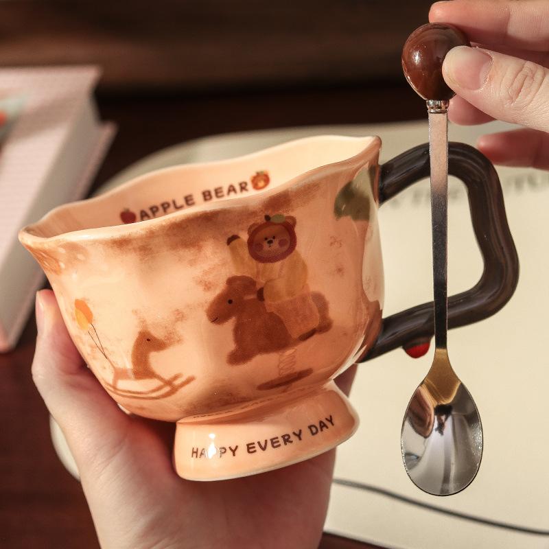 

Ретро кружка с медведем для подарка на день рождения девочки, сувенир для девушки, бытовая керамическая чашка, офисная кофейная чашка 301-400ml