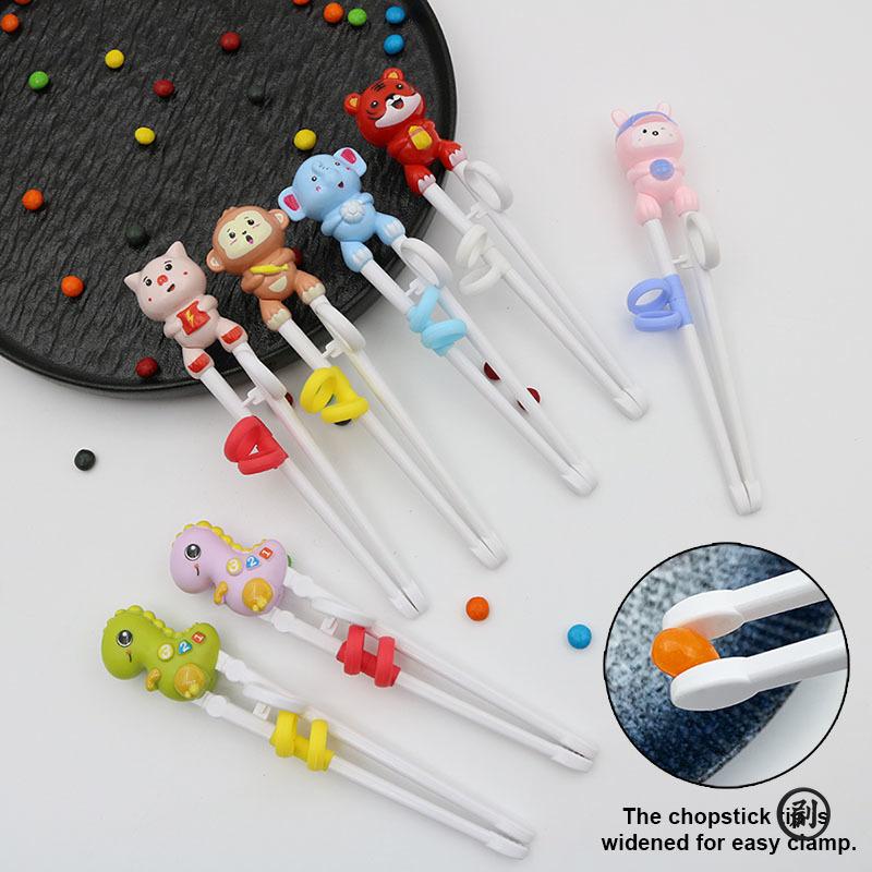 1 pár tréninkových hůlek, dětský pomocník pro učení se hůlkami, hůlky pro začátečníky ve tvaru zvířátek, opakovaně použitelné asistenční hůlky