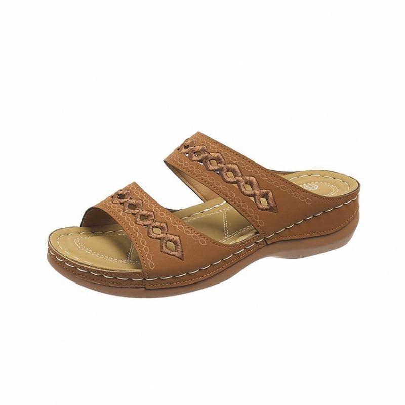 

Large size wedge slippers women s summer light outer sandals TEUM explosion 44