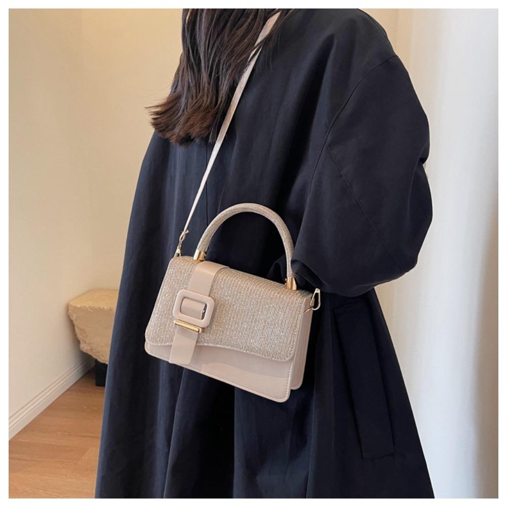 New Design Women’s Shoulder Bag with Belt Buckle Detail Minimalist Fashion Crossbody Handbag