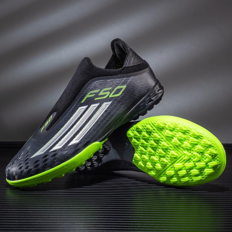 

Putian football shoes men s low-top broken nails youth student training shoes AG long nails football shoes 45