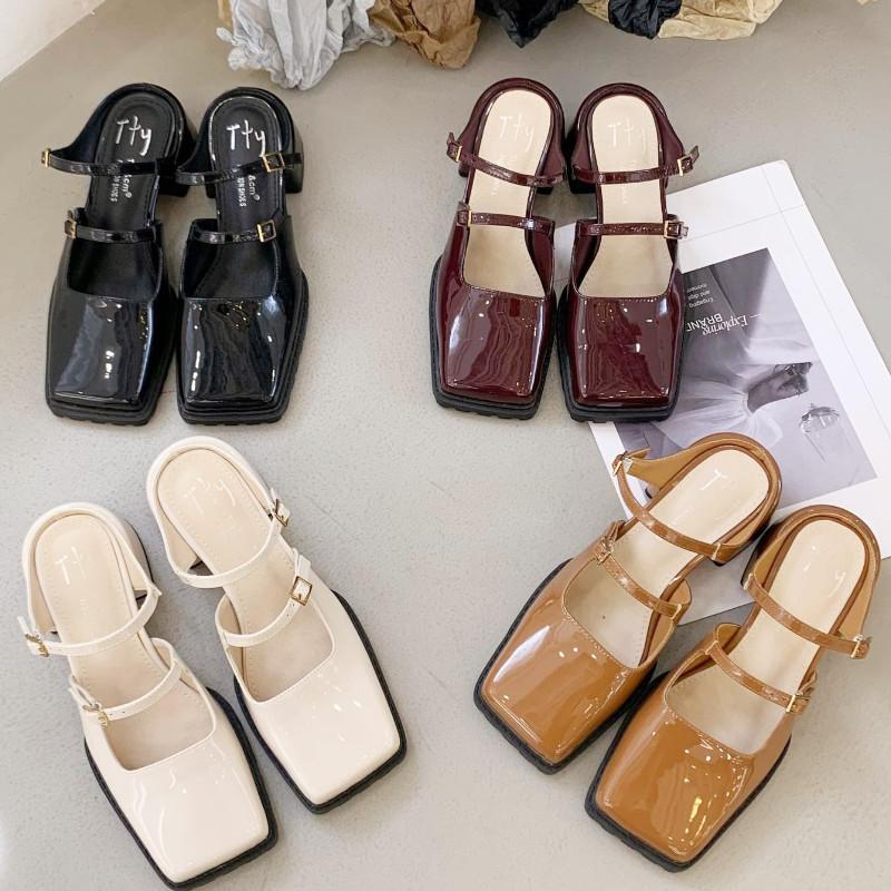 Fashion Retro Square Toe Belt Buckle Women Sandals Fashion Narrow Strap Square Heel Mary Jane Shoes Comfort Patent Leather Designer Shoe