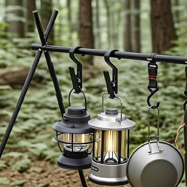 Practical Tent Clip with Plastic Construction Camping Gear Fasteners for Mounting Canopies and Hanging Equipment