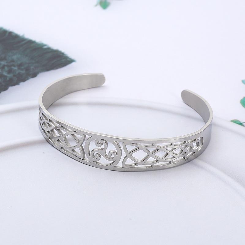 Vintage Celtic Knot Titanium Steel Swivel Triangle Bracelet Fashion Jewelry for Women Men