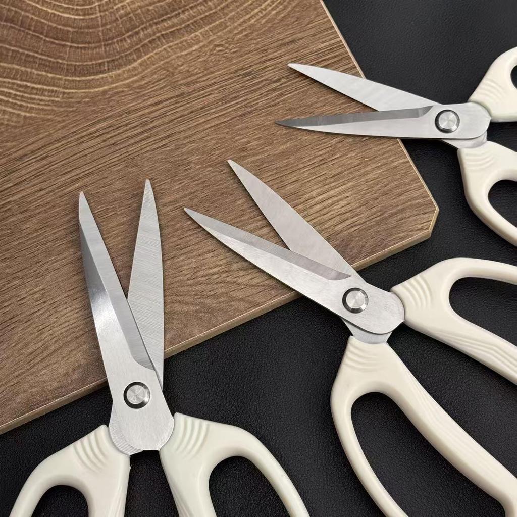 Stainless Steel Rust-Proof Kitchen Scissors Set with Plastic Handles - Large, Medium, Small Sizes for Home Use