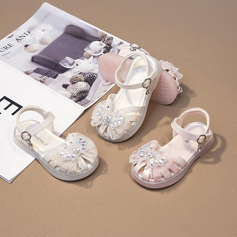 Girls' Closed-Toe Princess Sandals2026Summer new soft-soled fashionable non-slip versatile casual sandals for children