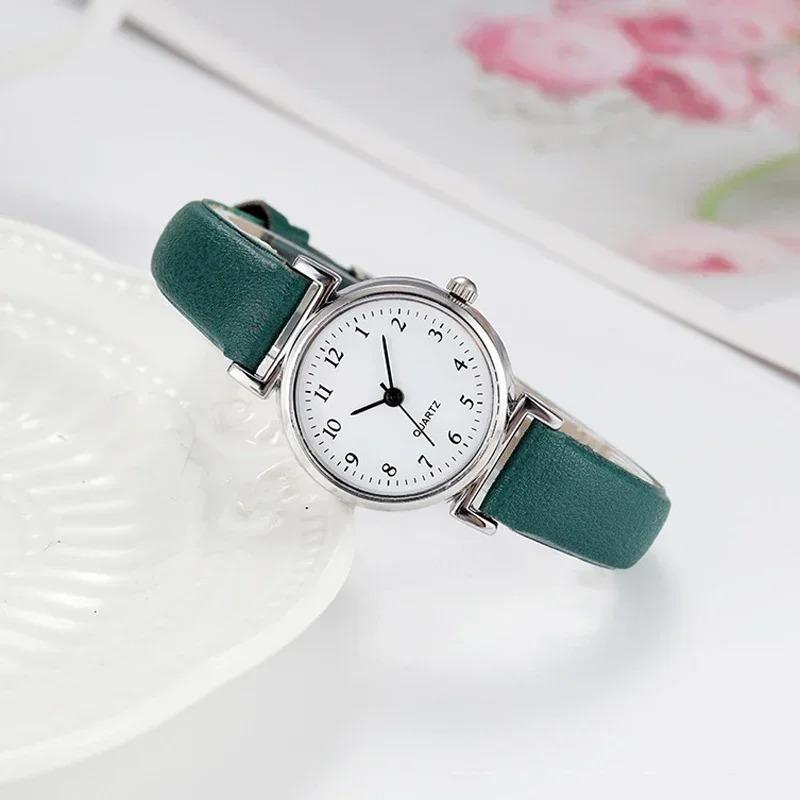 Quartz Watchesfor Women Ladies Small Dial Casual Watch Leather Wristwatch